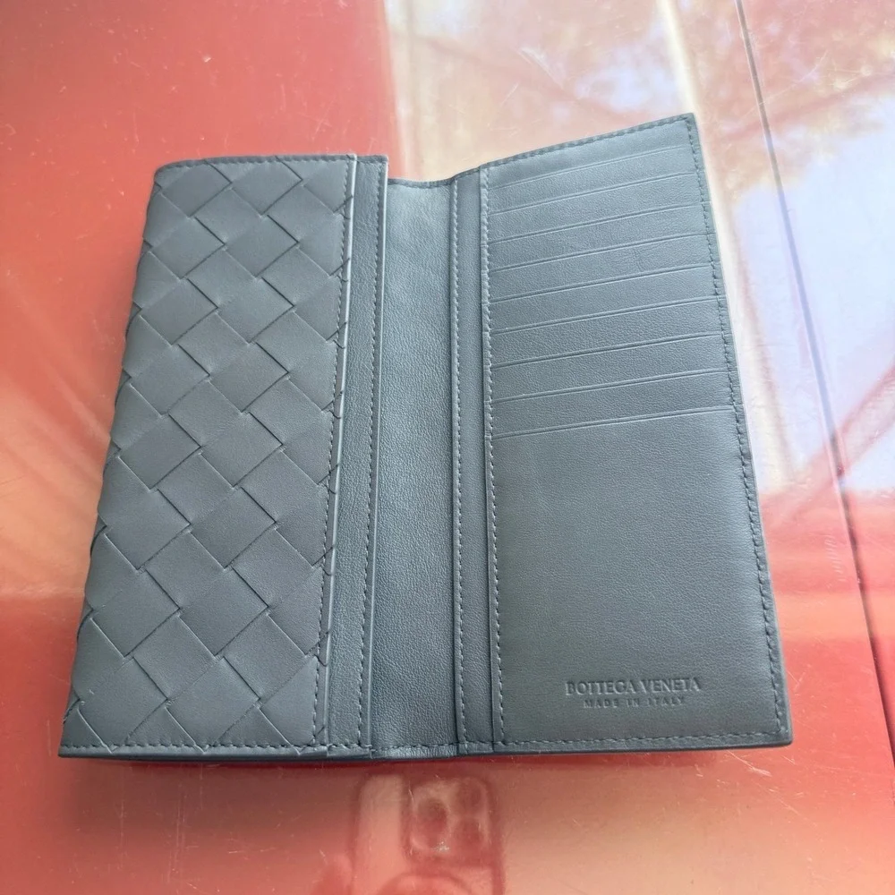 Bottega Veneta 609482 Leather Large‎ weave intrecciato Gray Wallet